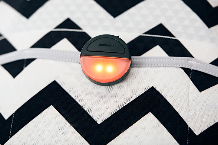 Two-tone (white/red) portable light clip Eclipse - Bookman